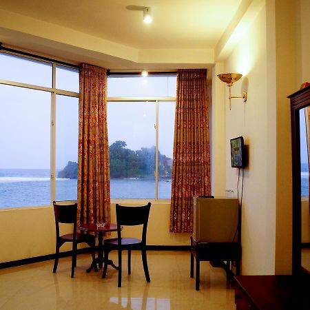 Sayurima Beach Hotel Ахангама Номер фото