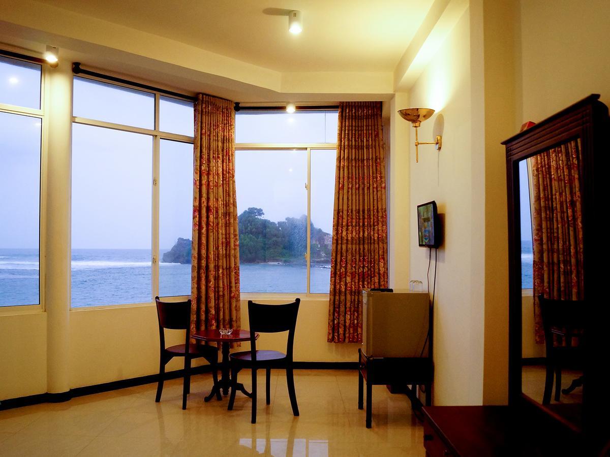 Sayurima Beach Hotel Ахангама Номер фото