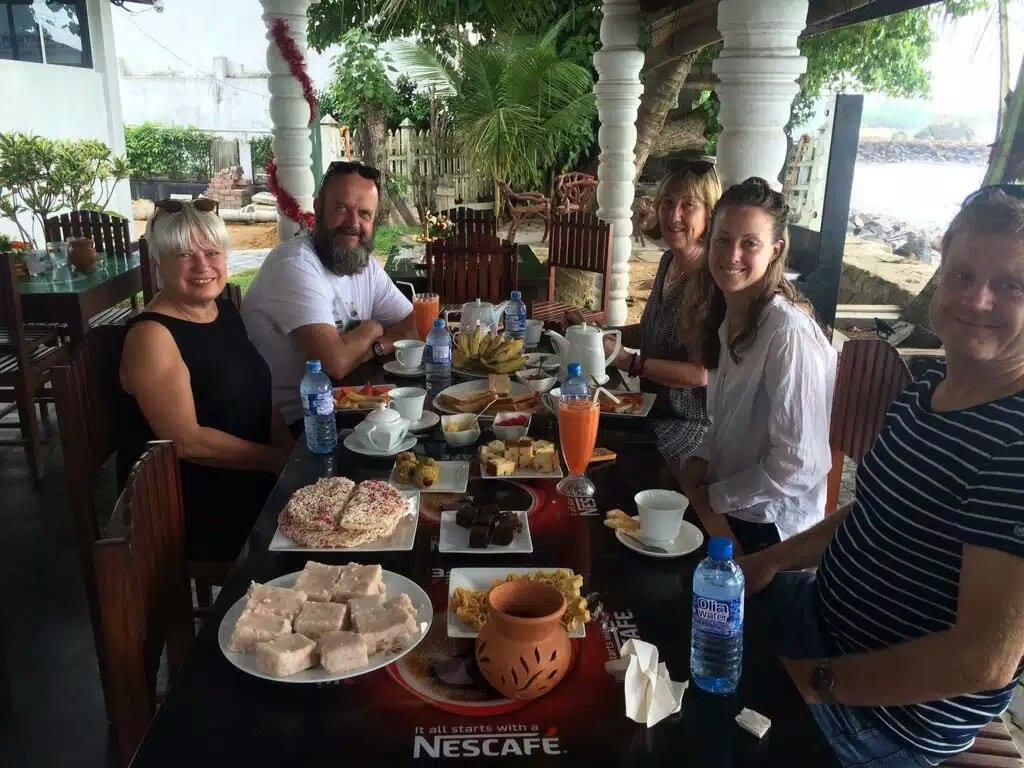 Sayurima Beach Hotel Ахангама Экстерьер фото